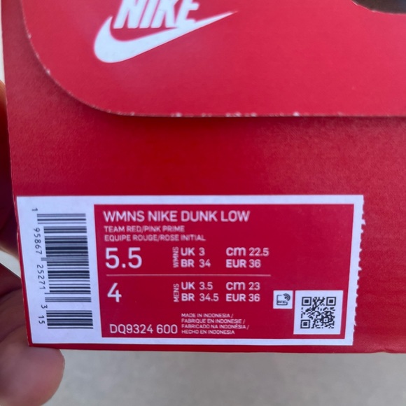 Nike Dunk Low Valentine's Day (2022) (W) - DQ9324-600 - Picture 7 of 7
